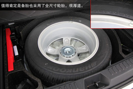 2013款一汽奔腾X80宁波试驾实拍