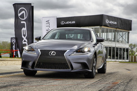 2014款雷克萨斯IS