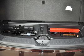 2013款吉利英伦SX7