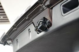 2013款吉利英伦SX7