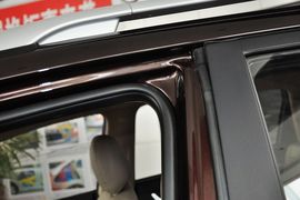2013款吉利英伦SX7