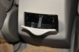 2013款吉利英伦SX7