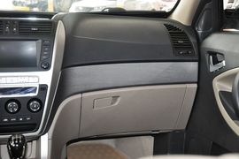 2013款吉利英伦SX7