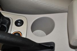 2013款吉利英伦SX7