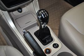 2013款吉利英伦SX7