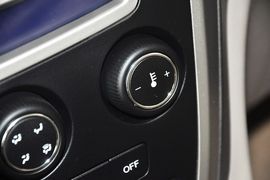 2013款吉利英伦SX7