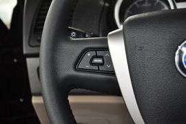 2013款吉利英伦SX7