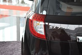 2013款吉利英伦SX7