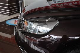 2013款吉利英伦SX7