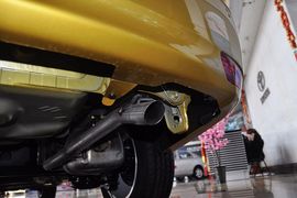 2013款丰田威驰1.6GL-i自动型尚天窗版