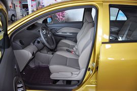 2013款丰田威驰1.6GL-i自动型尚天窗版