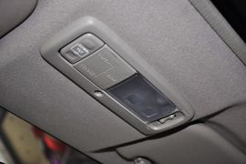 2013款丰田威驰1.6GL-i自动型尚天窗版