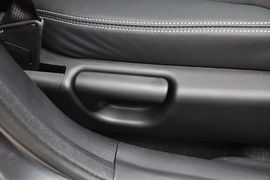 2013款本田思域1.8L十周年纪念自动豪华版