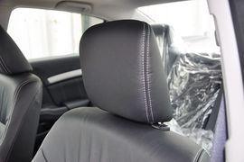 2013款本田思域1.8L十周年纪念自动豪华版