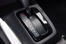 2013款本田思域1.8L十周年纪念自动豪华版