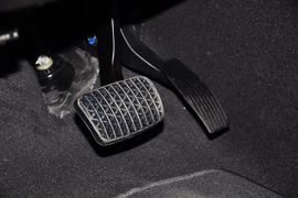 2013款别克君越3.0L