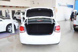 2013款雪佛兰科鲁兹1.6L