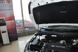 2013款雪佛兰科鲁兹1.6L
