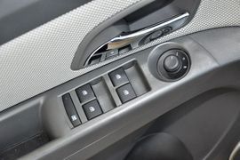 2013款雪佛兰科鲁兹1.6L