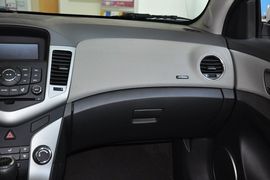 2013款雪佛兰科鲁兹1.6L