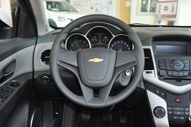 2013款雪佛兰科鲁兹1.6L