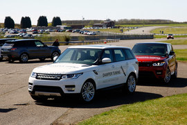 2014款路虎揽胜运动版