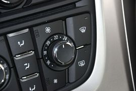 2013款别克英朗GT