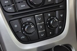 2013款别克英朗GT