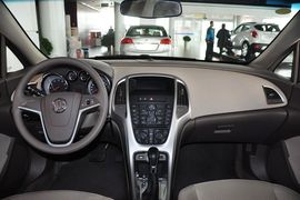 2013款别克英朗GT