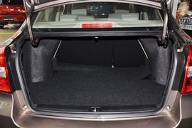 2012款铃木天语尚悦1.6L手动实用型升级版