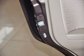 2012款铃木天语尚悦1.6L手动实用型升级版