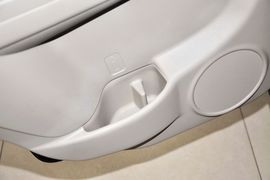 2012款铃木天语尚悦1.6L手动实用型升级版