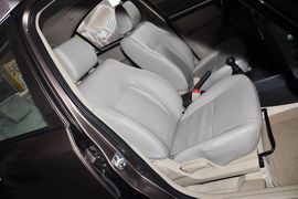 2012款铃木天语尚悦1.6L手动实用型升级版