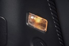 2013款铃木天语SX4锐骑1.6L自动运动型