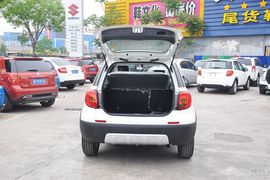 2013款铃木天语SX4锐骑1.6L自动运动型