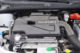 2013款铃木天语SX4锐骑1.6L自动运动型