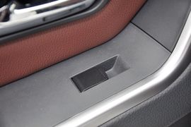 2013款铃木天语SX4锐骑1.6L自动运动型