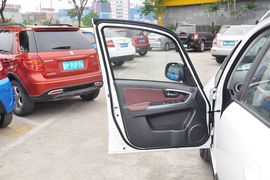 2013款铃木天语SX4锐骑1.6L自动运动型