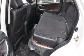 2013款铃木天语SX4锐骑1.6L自动运动型