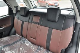 2013款铃木天语SX4锐骑1.6L自动运动型