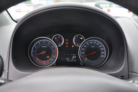 2013款铃木天语SX4锐骑1.6L自动运动型