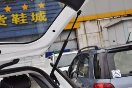 2013款铃木天语SX4酷锐1.6L手动灵动型