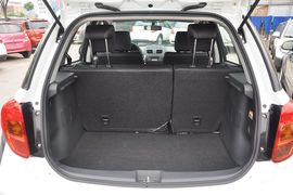 2013款铃木天语SX4酷锐1.6L手动灵动型