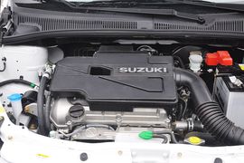 2013款铃木天语SX4酷锐1.6L手动灵动型