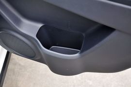 2013款铃木天语SX4酷锐1.6L手动灵动型