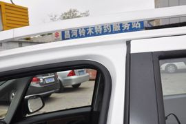 2013款铃木天语SX4酷锐1.6L手动灵动型