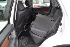 2013款铃木天语SX4酷锐1.6L手动灵动型
