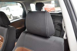 2013款铃木天语SX4酷锐1.6L手动灵动型