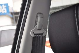 2013款铃木天语SX4酷锐1.6L手动灵动型
