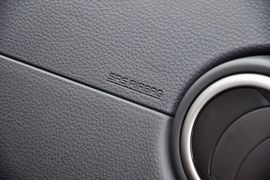 2013款铃木天语SX4酷锐1.6L手动灵动型